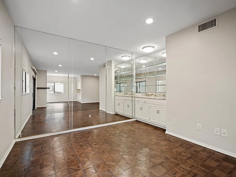 1415 Camden Ave #206 — Photo 14