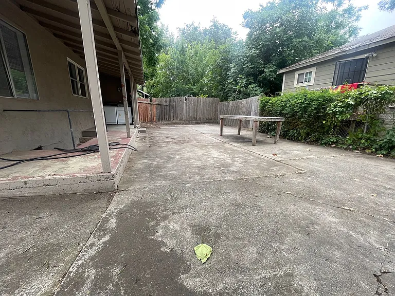 710 Normal Ave — Photo 13