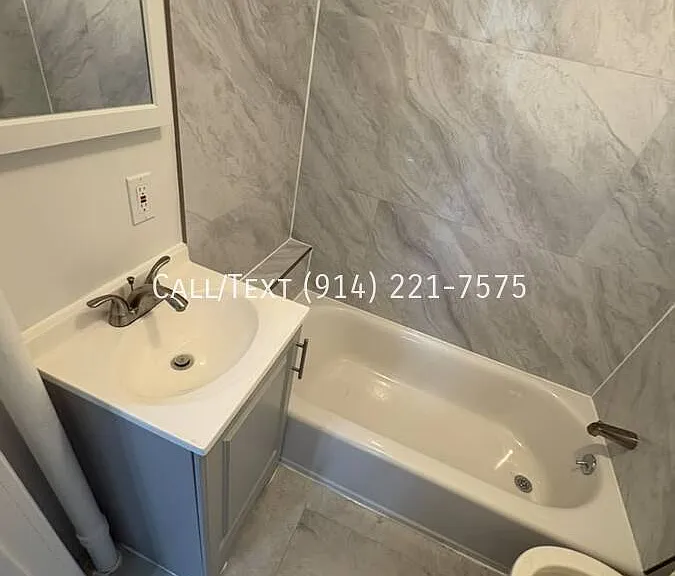 109 Linden St — Photo 4