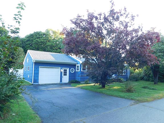 4th image of 5 Sylvan Road