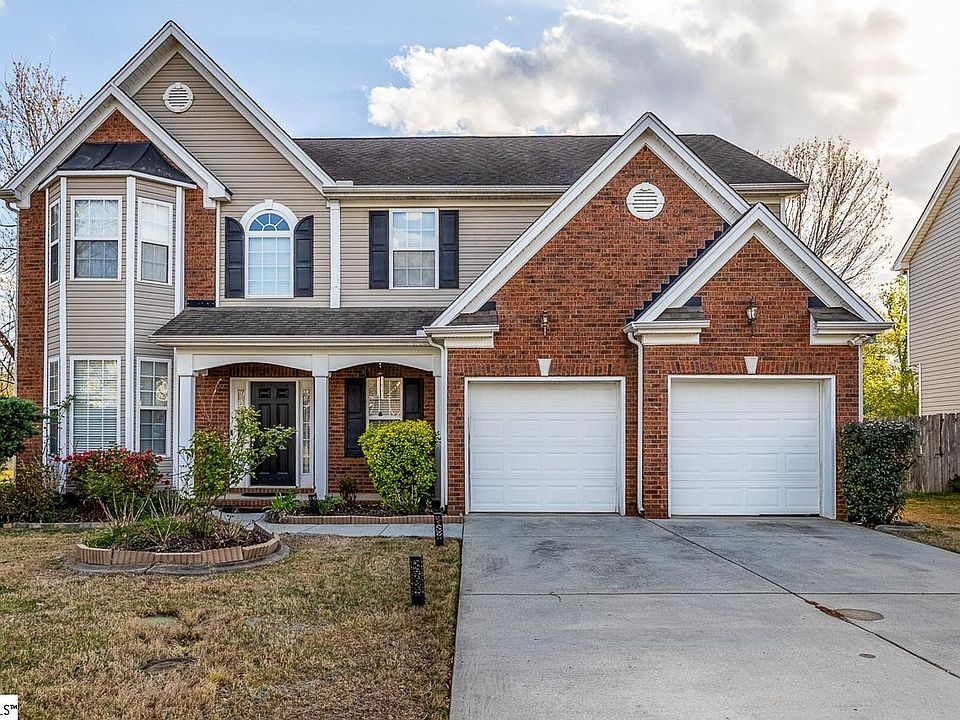 1st image of 208 Branchester Ct