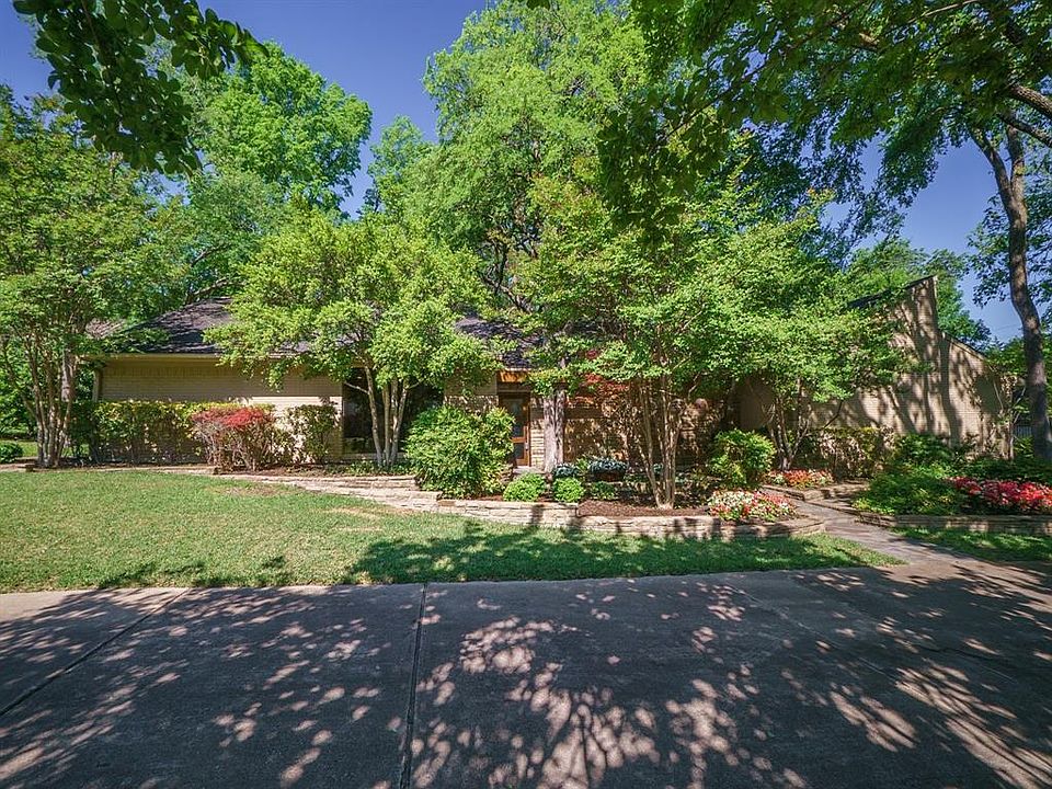 1st image of 11727 High Forest Dr