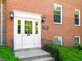 752 Quince Orchard Blvd APT T1, Gaithersburg, MD 20878