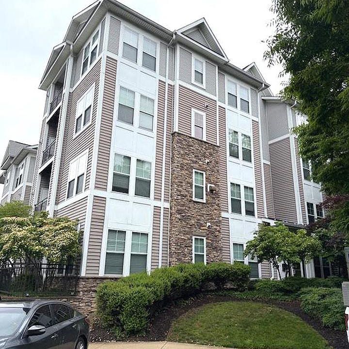 1st image of 1301 Karen Blvd APT 201