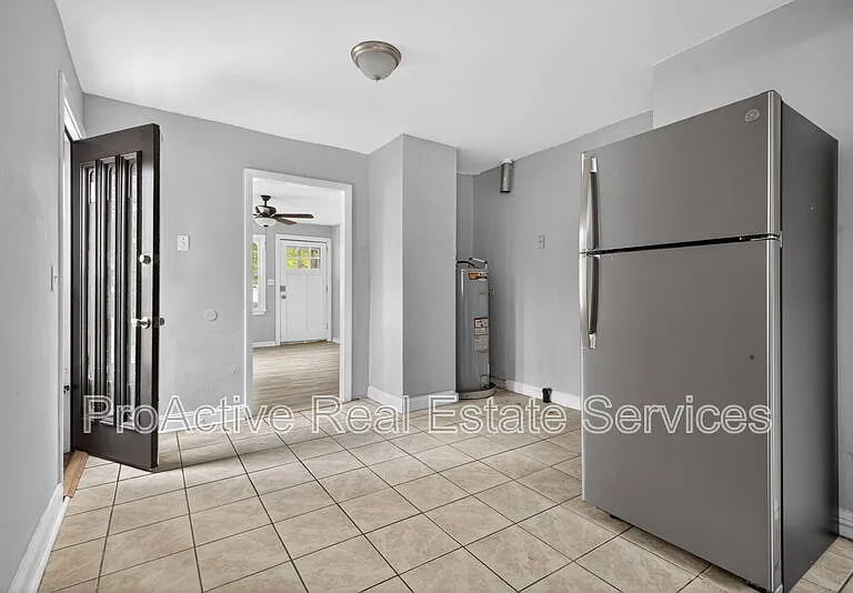 900 Partridge Ave — Photo 7