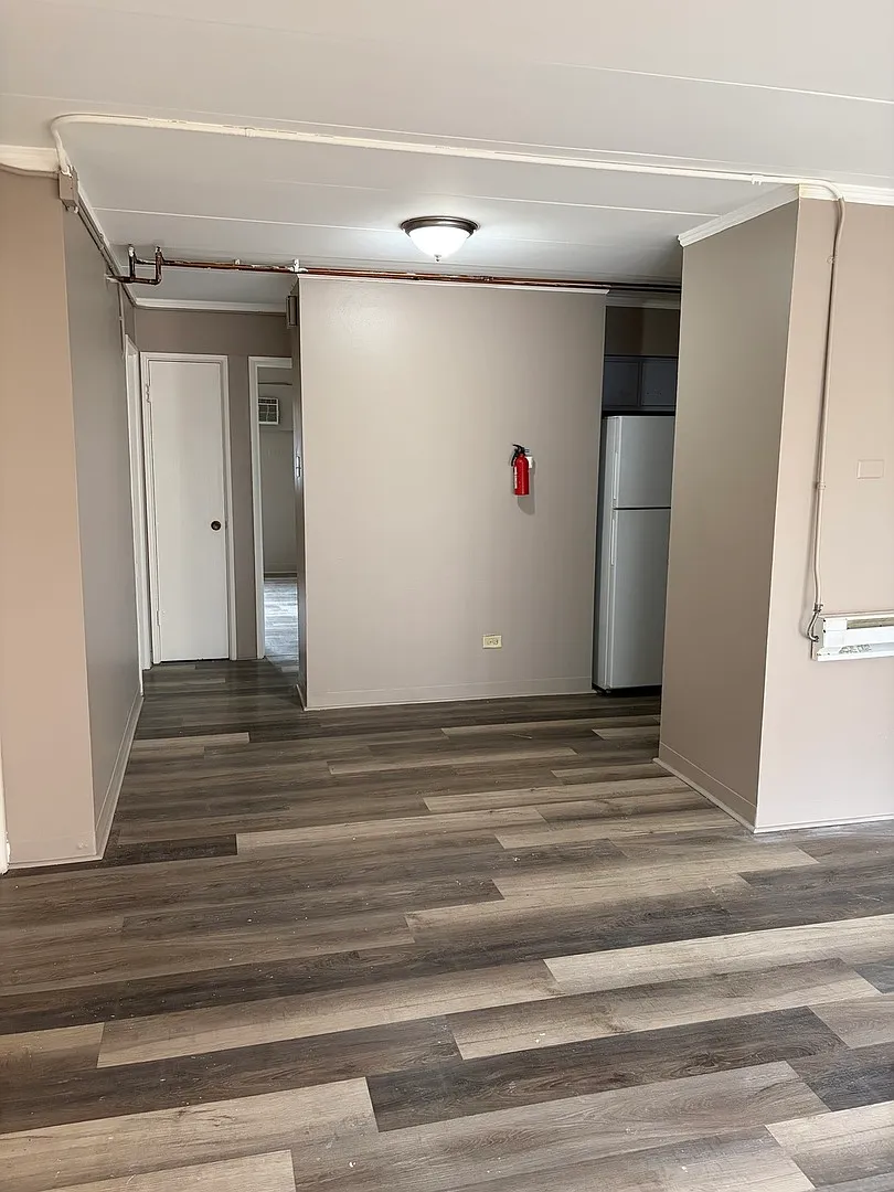 2 bed, 950 sqft, $1,500 — Photo 4