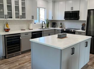 4290 Lakeridge Cir, Anchorage, AK 99502