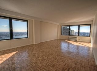 15 Waterside St, Staten Island, NY 10306
