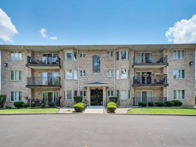 10228 Sw Hwy #1A, Chicago Ridge, IL, 60415