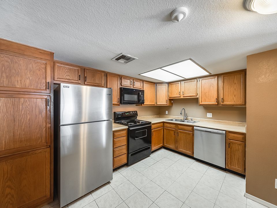 1st image of 850 S River Dr Unit 1037