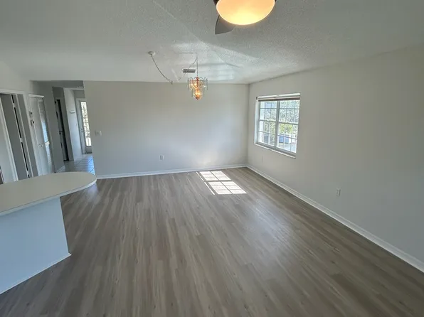 441 Quail Forest Blvd, Naples, FL