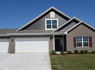6946 W Cedarwood Cir, McCordsville, IN