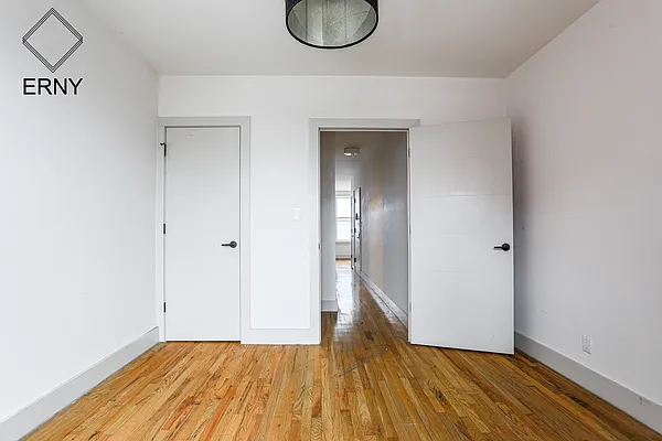 Rented by ERNY LLC | media 4