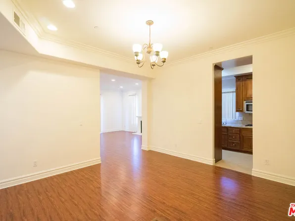 8610 Chalmers Dr APT 406, Los Angeles, CA 90035