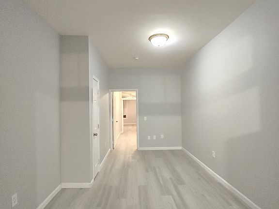 5th image of 16 Wilson Ave #3A