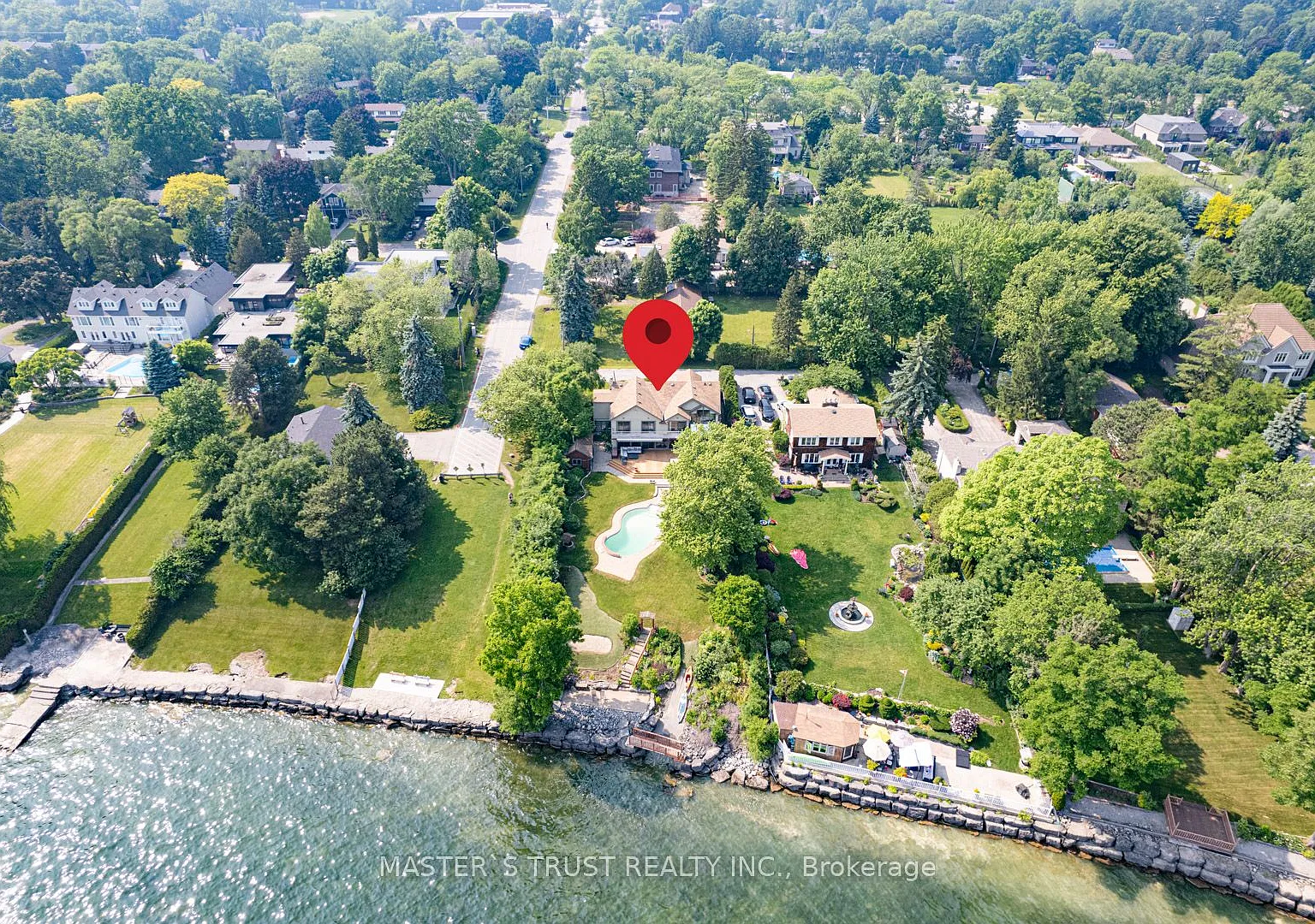 5 bed, $9,900 — Photo 1