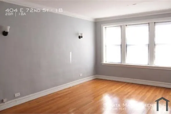 404 E 72nd St #1 — Photo 8