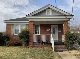 710 Colonial Ave, Colonial Heights, VA 23834