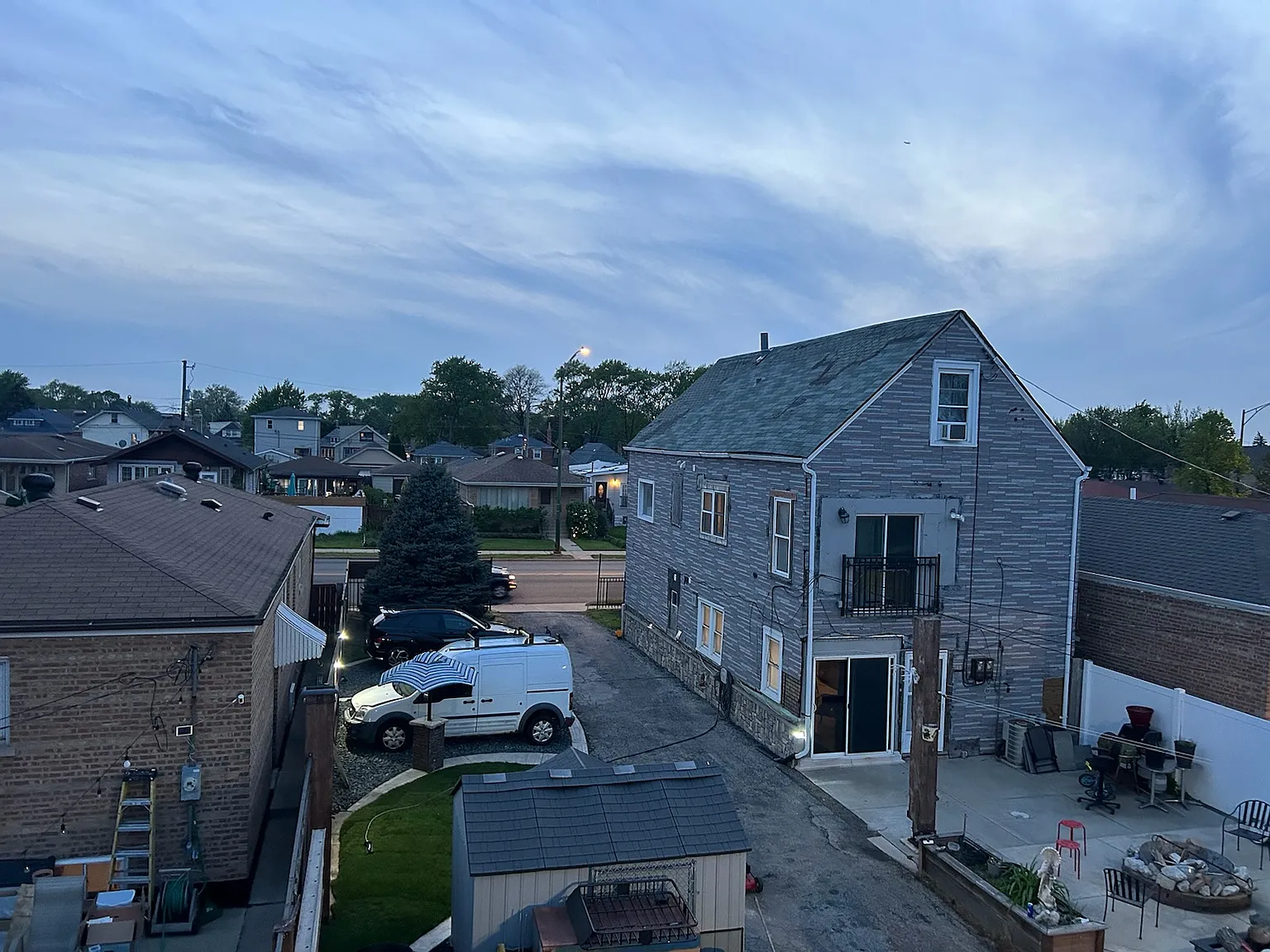 2 bed, 1100 sqft, $1,800 — Photo 2