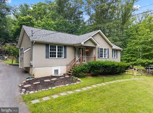 344 White Mule Ln, Harpers Ferry, WV 25425