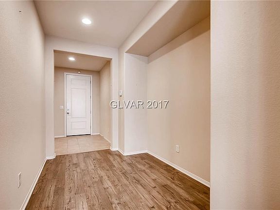 4th image of 6613 Fort William St