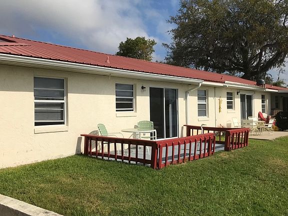 3rd image of 310 Beach View Dr