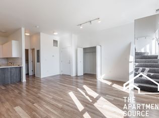 2702 W North Ave #207, Chicago, IL 60647