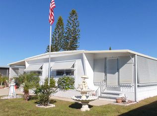 315 8th St, Nokomis, FL 34275