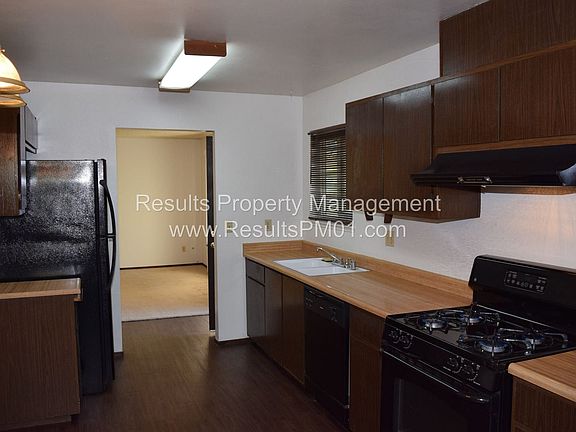 2nd image of 8157 Villa Oak Dr