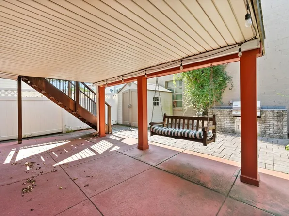 50 Cottage Street image 17 of 18