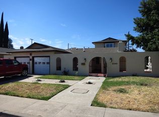 2240 Zinfandel Ln, Turlock, CA 95380