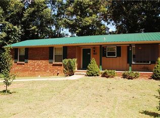 410 Montrose Dr, Clarksville, TN 37042