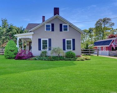 22 Pine Street, East Moriches, NY, 11940