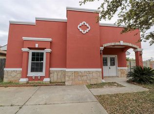 901 Chalan Dr, Laredo, TX 78045