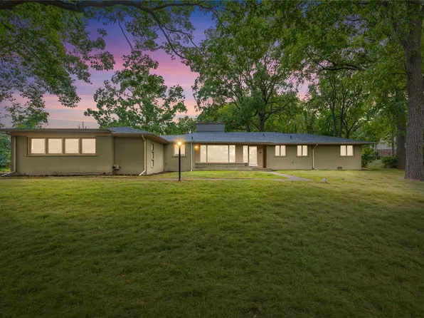 3988 Lakeland Ln, Bloomfield Hills, MI 48302