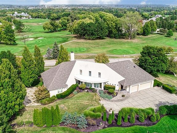 2nd image of 2342 Sherwood Ct