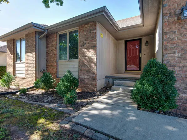 3243 S Nettleton Avenue, Springfield, MO 65807