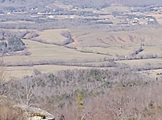 17 Evening Shade Ln, Graysville, TN 37338