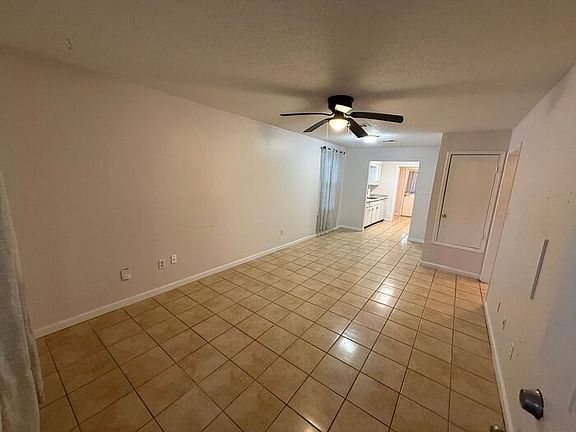 3rd image of 3356 Green Briar Cir #A