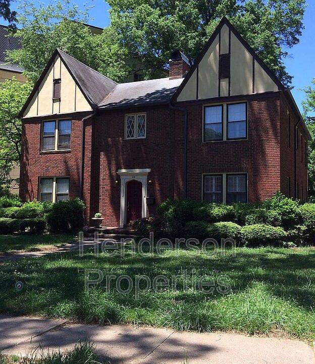 1st image of 418 Fenton Pl APT 4