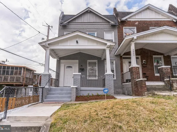 2901 Baker St, Baltimore, MD 21216