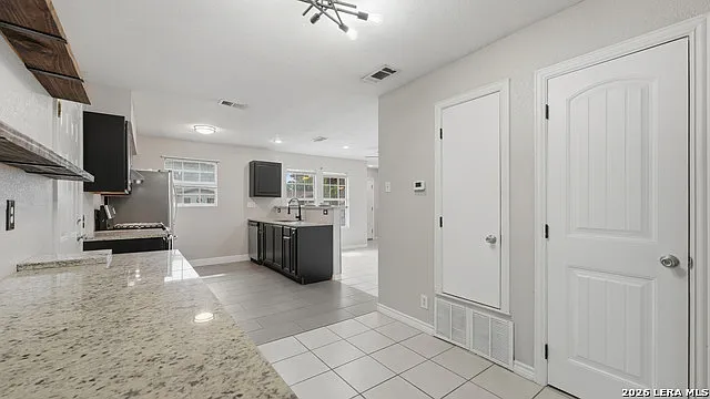 2503 Irwin Dr — Photo 24