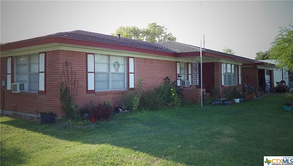 604 S 6th St, Seadrift, TX 77983 Zillow