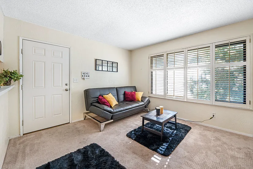 1 bed, 560 sqft, $1,695 — Photo 3