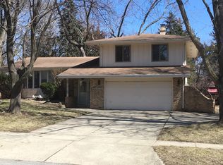 613 34th Pl, West Des Moines, IA 50265