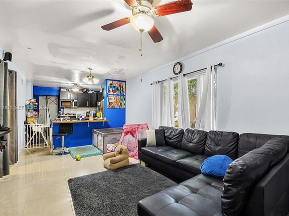 4th image of 2901 NW 9th Ct