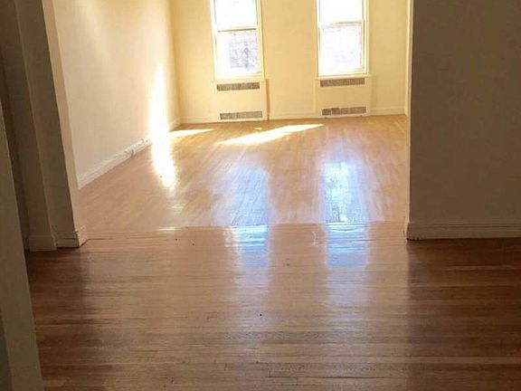4th image of 8357 118th St APT 6K