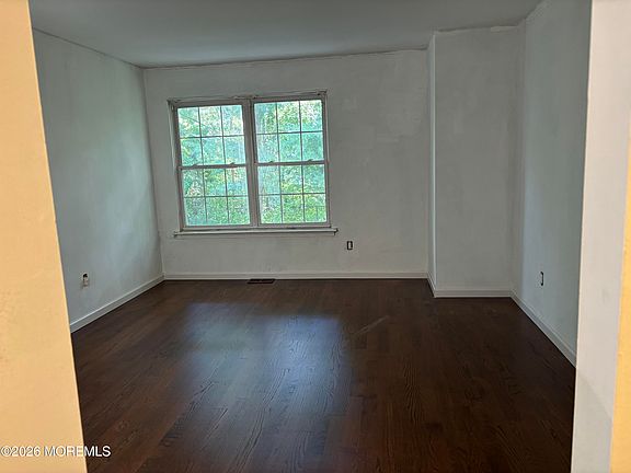 2nd image of 78 Malibu Dr