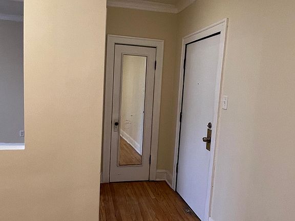 4th image of 1708 N Narragansett Ave #207