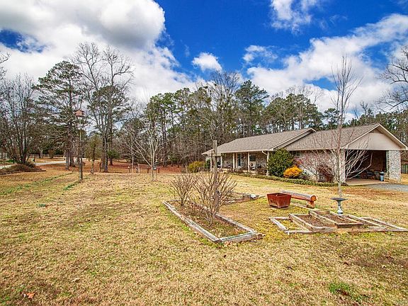 3rd image of 926 Grant 67 Rd